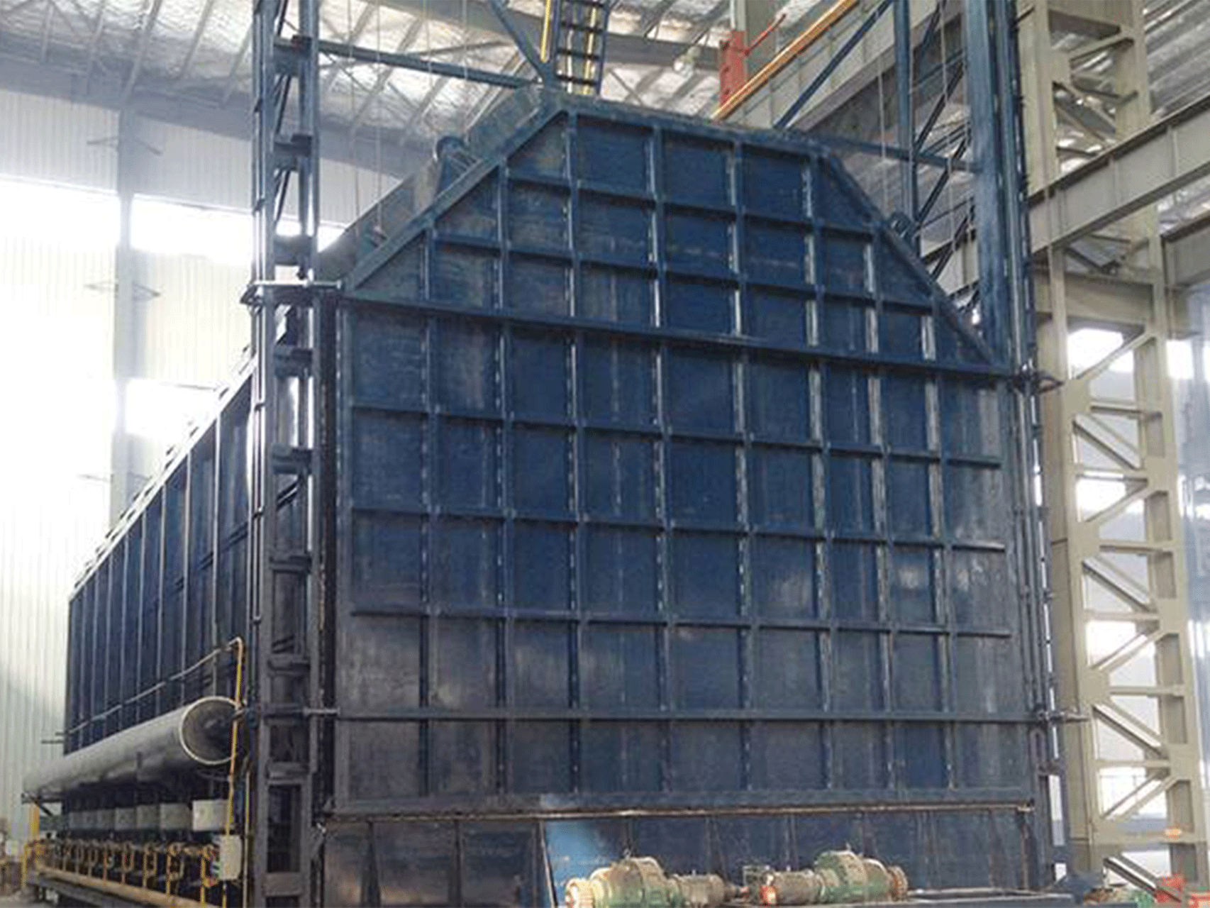 industrial heat treatment furnaces  